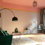 Brilliant فندق