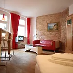 Brilliant 3* 베를린